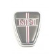 Badge de capot mini rouge sur fond gris