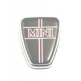 Badge de capot mini rouge sur fond gris